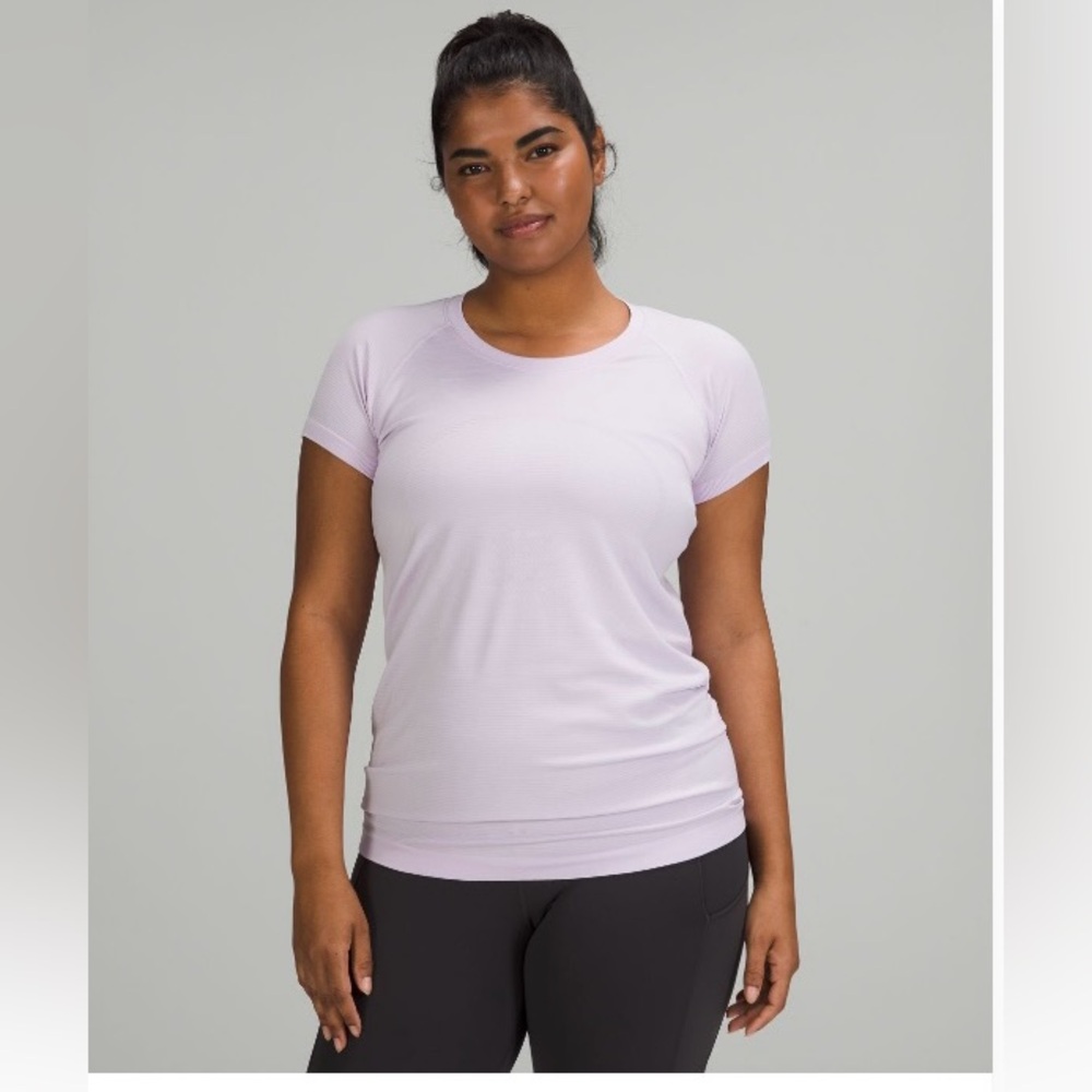 Lululemon Swiftly Tech Short Sleeve 2.0